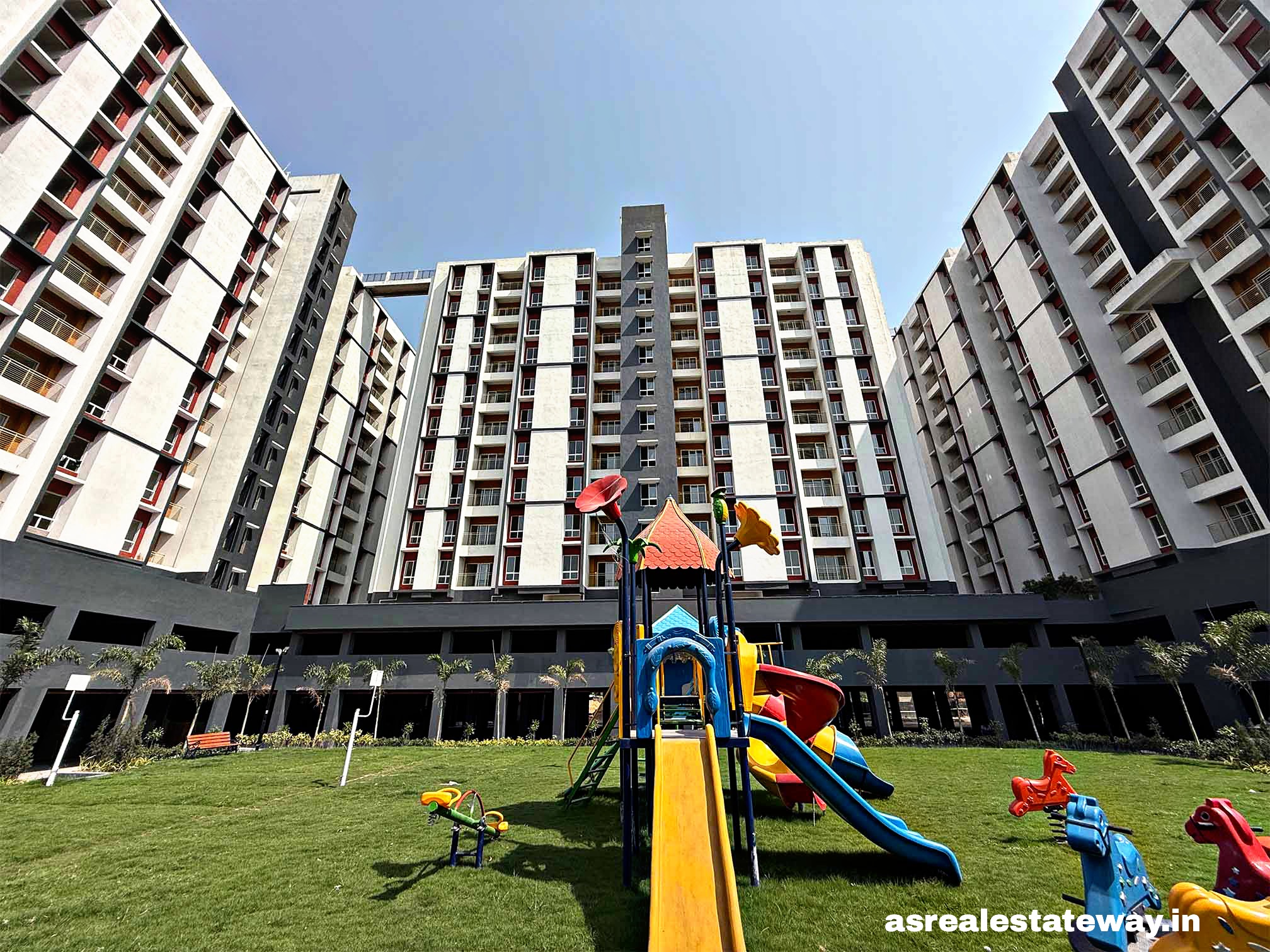 Picsart_25-04-04_10-07-00-443