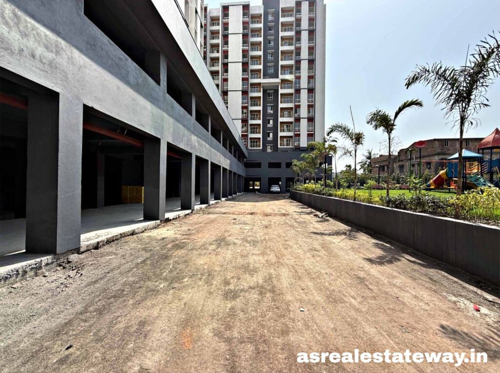 Picsart_25-04-04_10-11-54-240