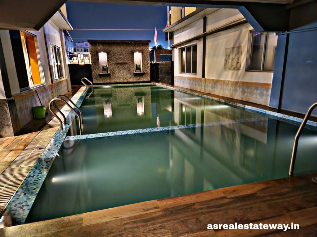 Picsart_25-04-12_15-10-08-249