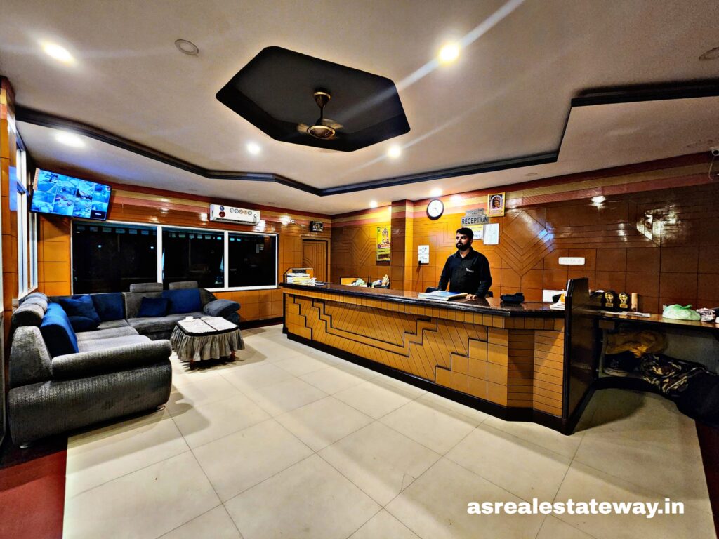 Picsart_25-04-12_15-18-49-841