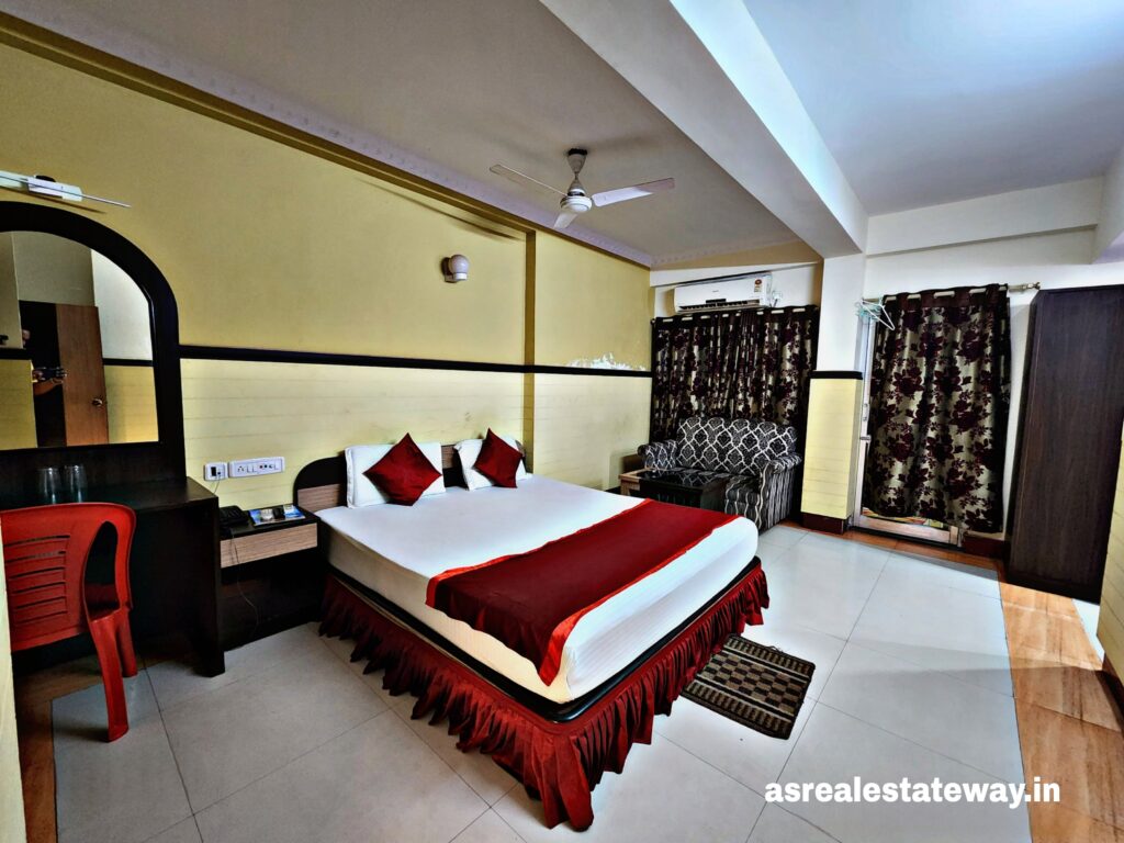 Picsart_25-04-12_15-21-35-723