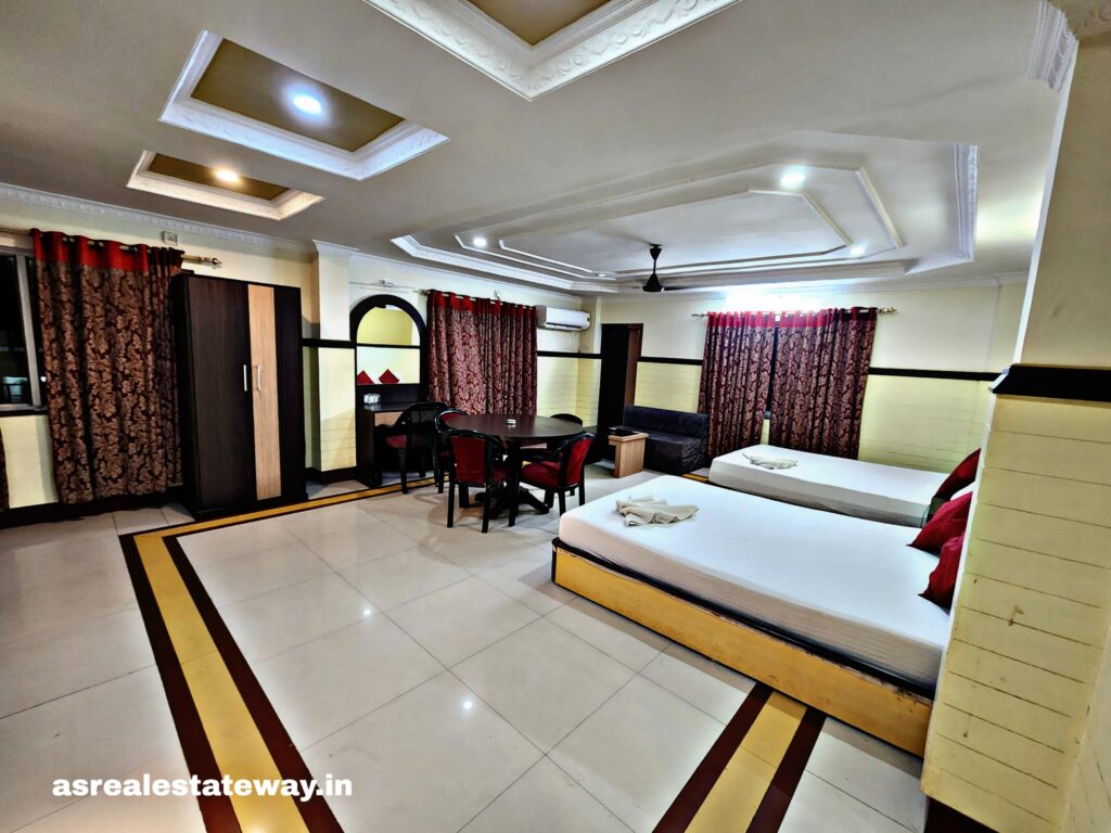 Picsart_25-04-12_15-21-48-366