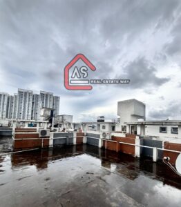 Rooftop Investor Flat